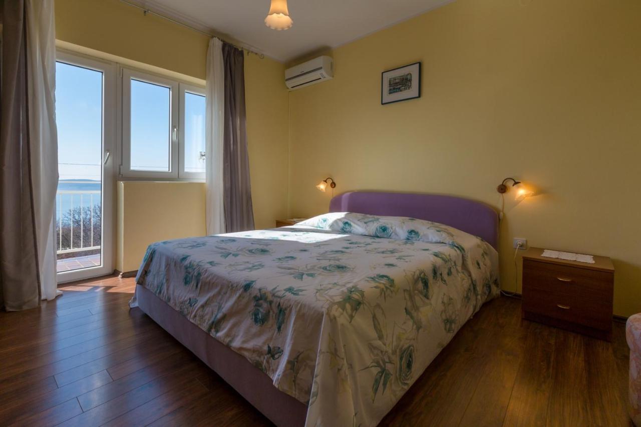 Apartments With A Parking Space Crikvenica - 13450 Kültér fotó