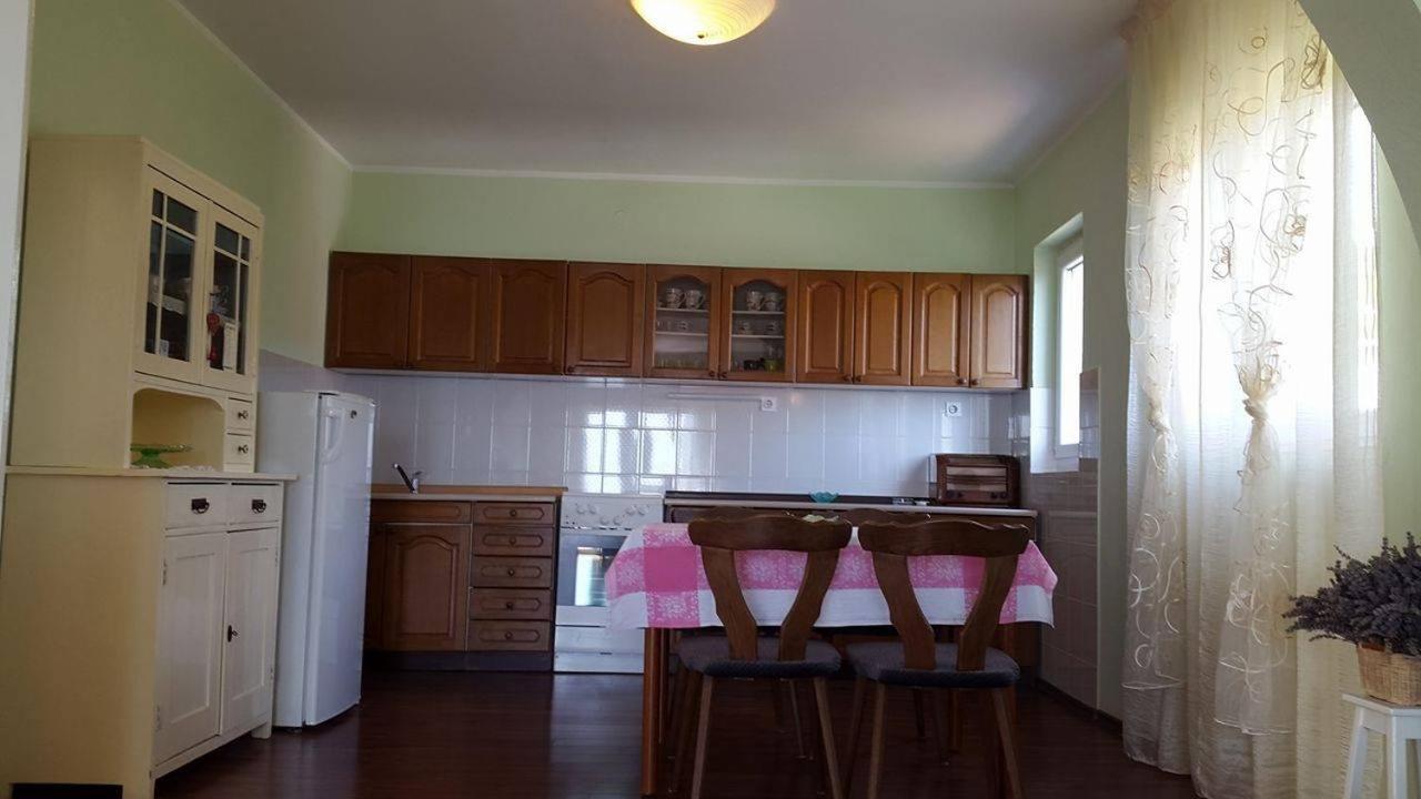 Apartments With A Parking Space Crikvenica - 13450 Kültér fotó